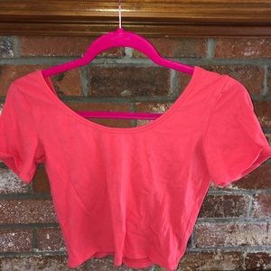 Forever 21  short sleeve crop top size small